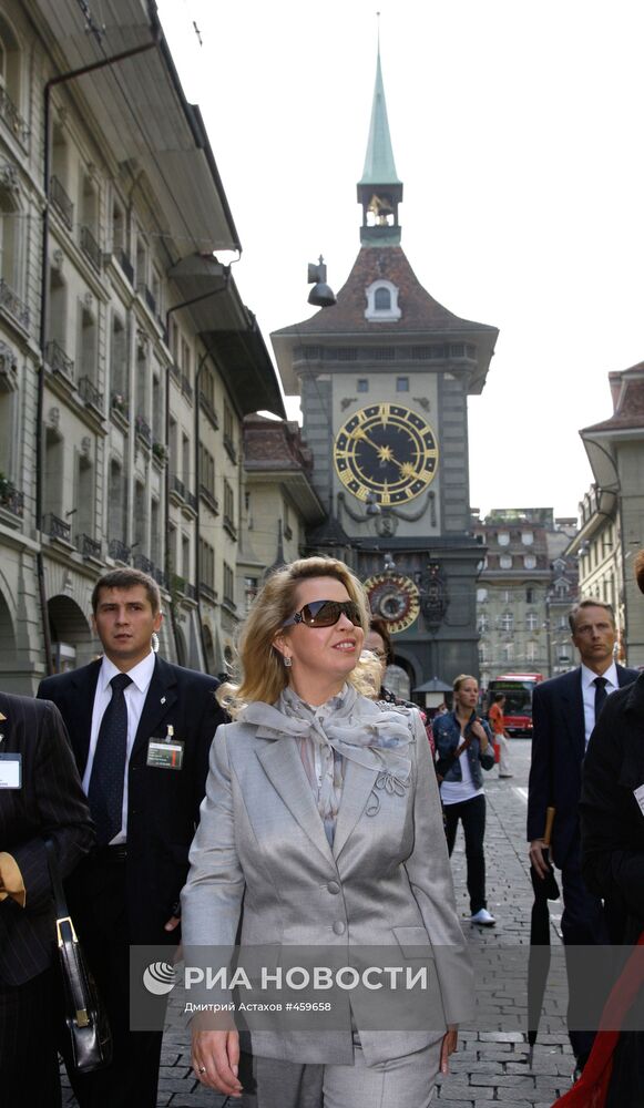 Прогулка С. Медведевой по Берну