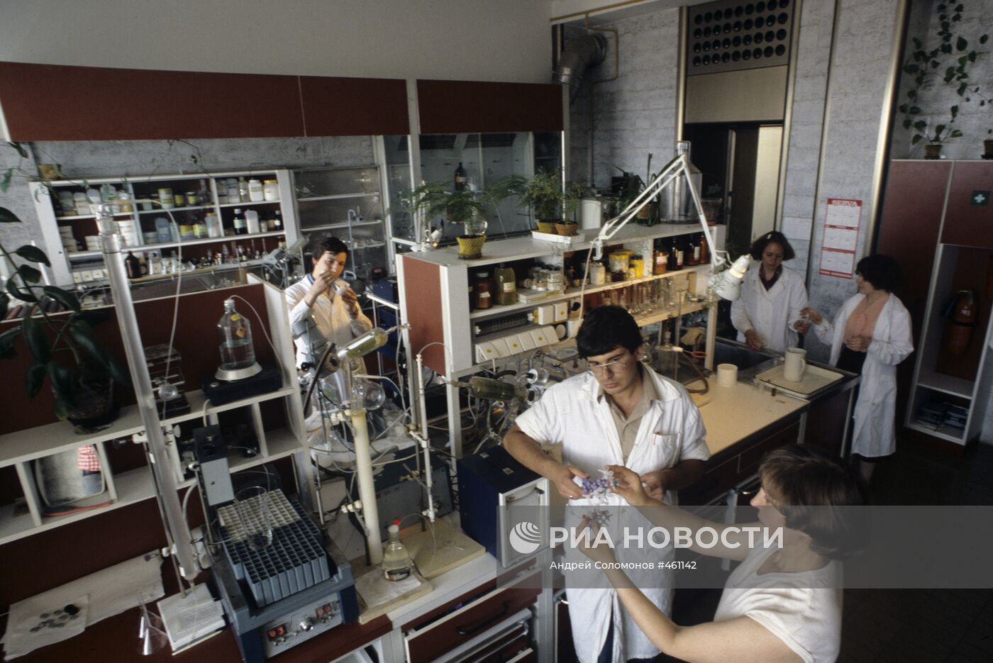 В лаборатории Института биоорганической химии