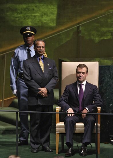 Д.Медведев выступил на Генассамблее ООН