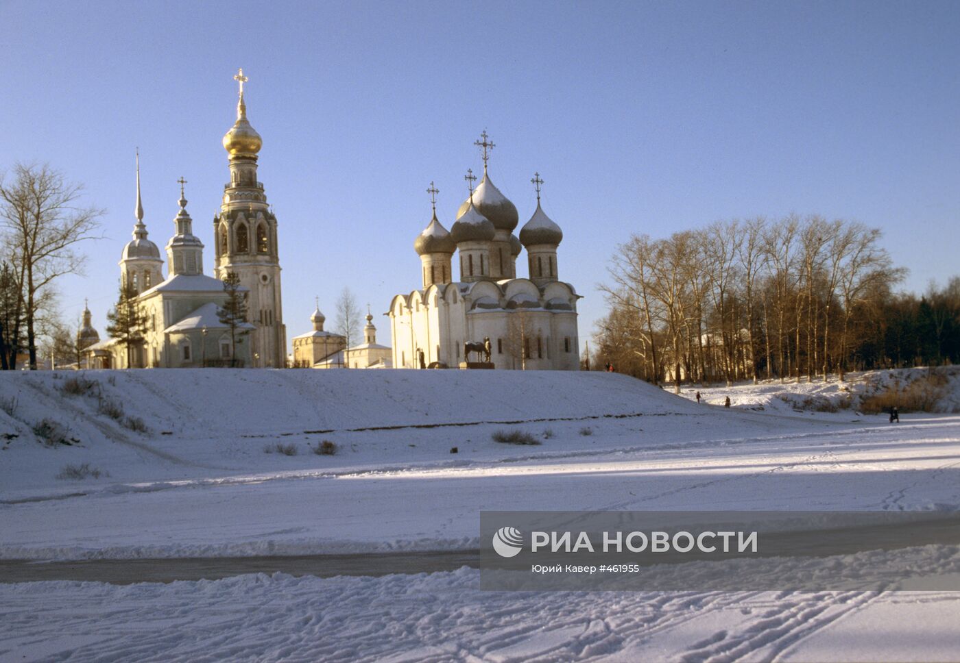 Вид на Софийский собор и Колокольню | РИА Новости Медиабанк