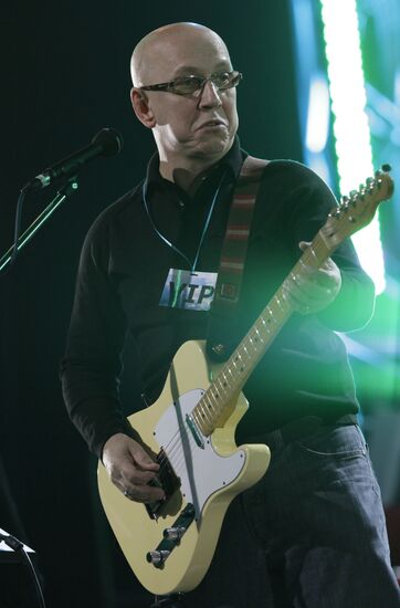 Музыкант рок-группы "Воскресение" Андрей Сапунов
