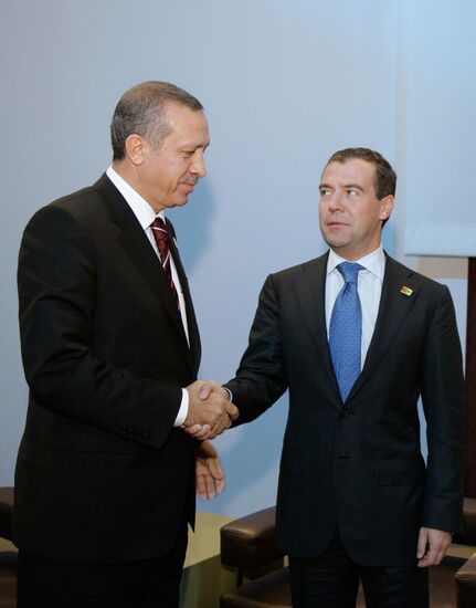 Встреча президента РФ с премьер-министром Турции в Питтсбурге