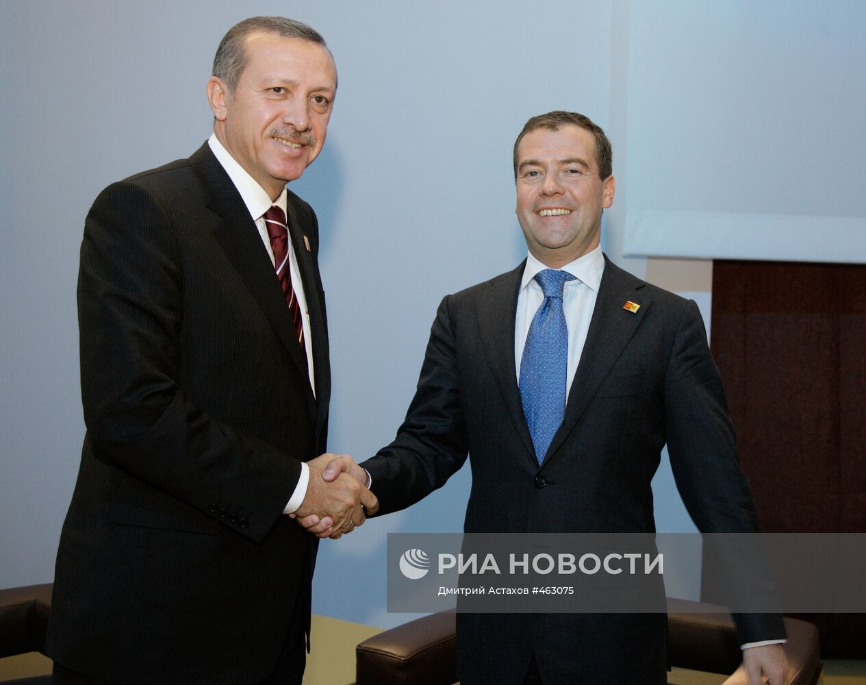Встреча президента РФ с премьер-министром Турции в Питтсбурге