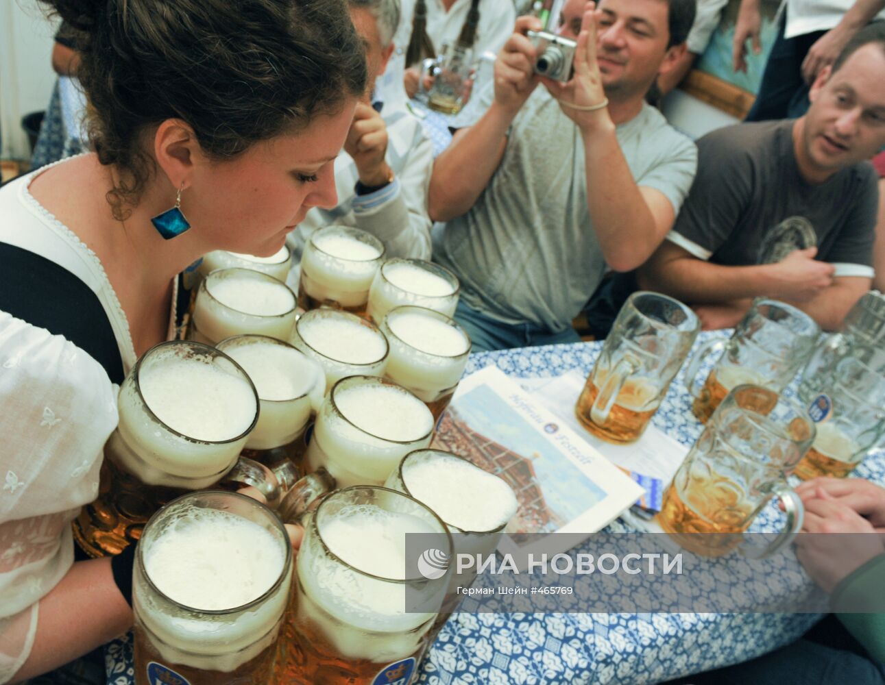 Традиционный пивной праздник "Октоберфест" в Мюнхене