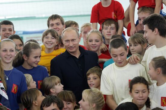 Премьер-министр РФ Владимир Путин посетил Владимир