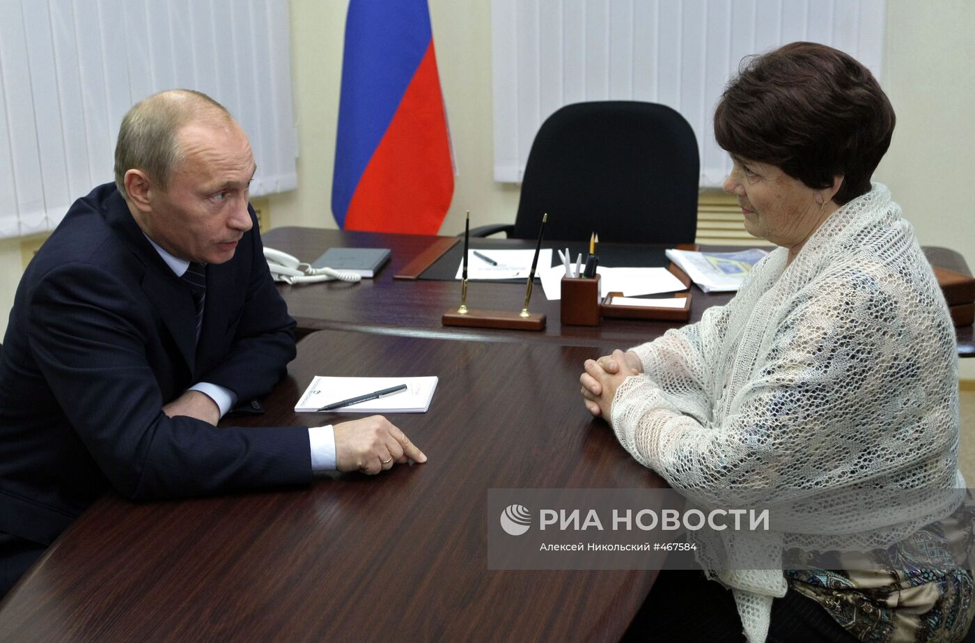 В.Путин провел прием в Общественной приемной ЕР