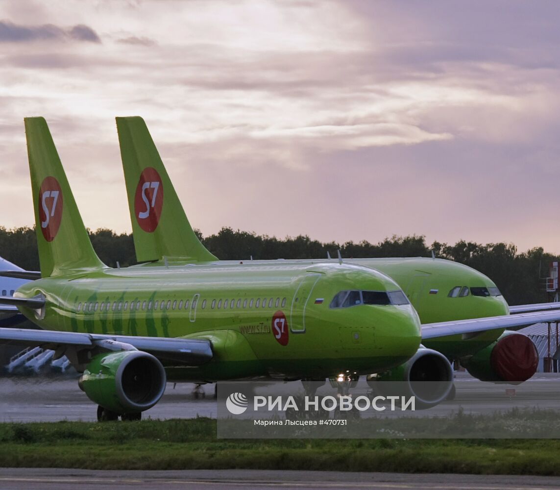 Самолет А-319 авиакомпании "S7" (Сибирь)