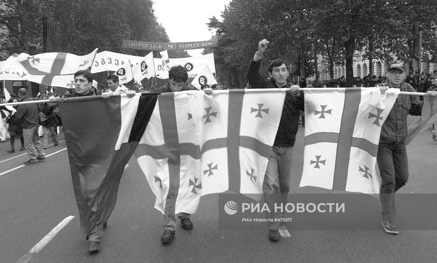 Первая годовщина "революции роз" в Грузии