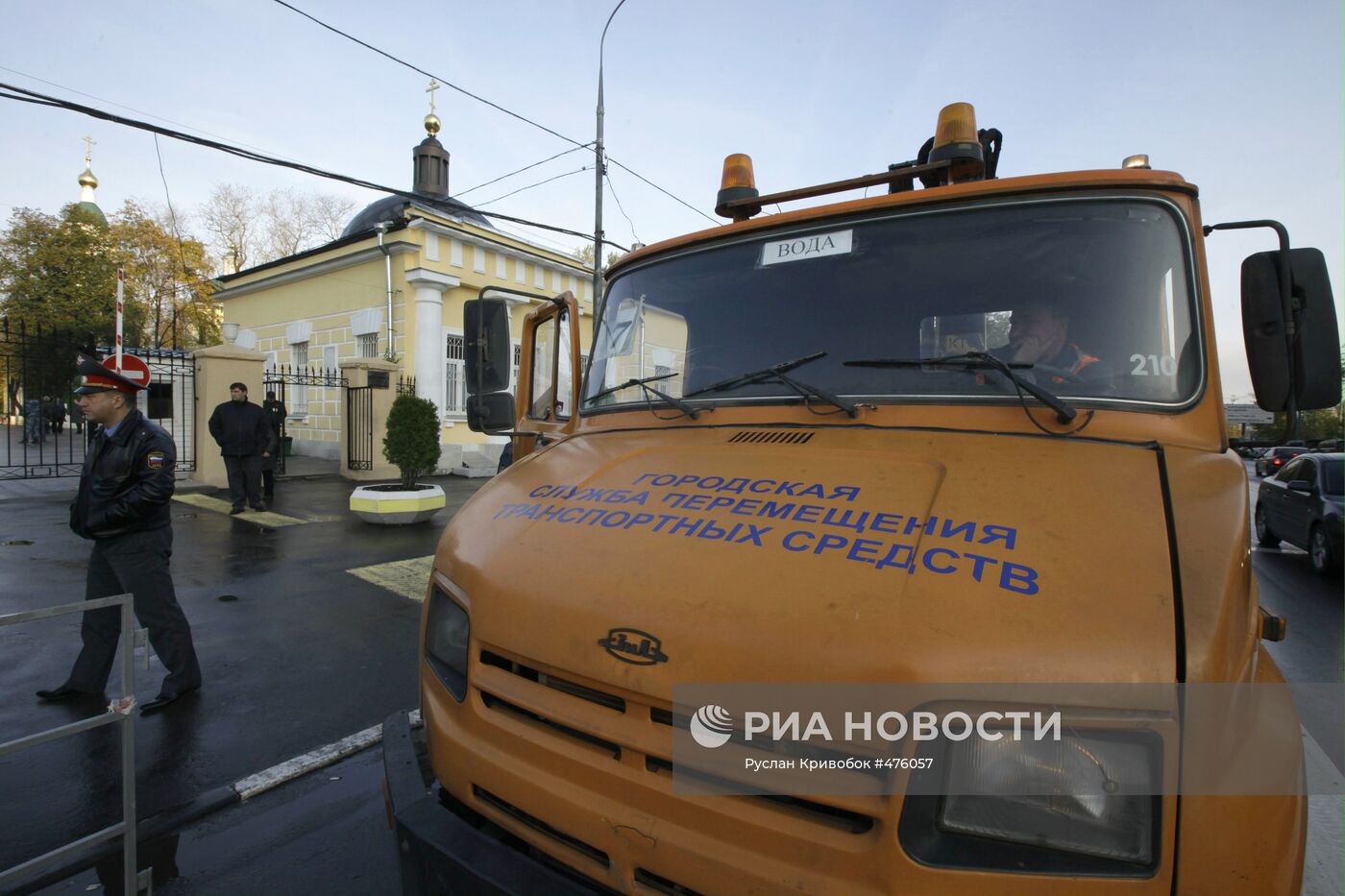Усилены меры безопасности вокруг Ваганьковского кладбища