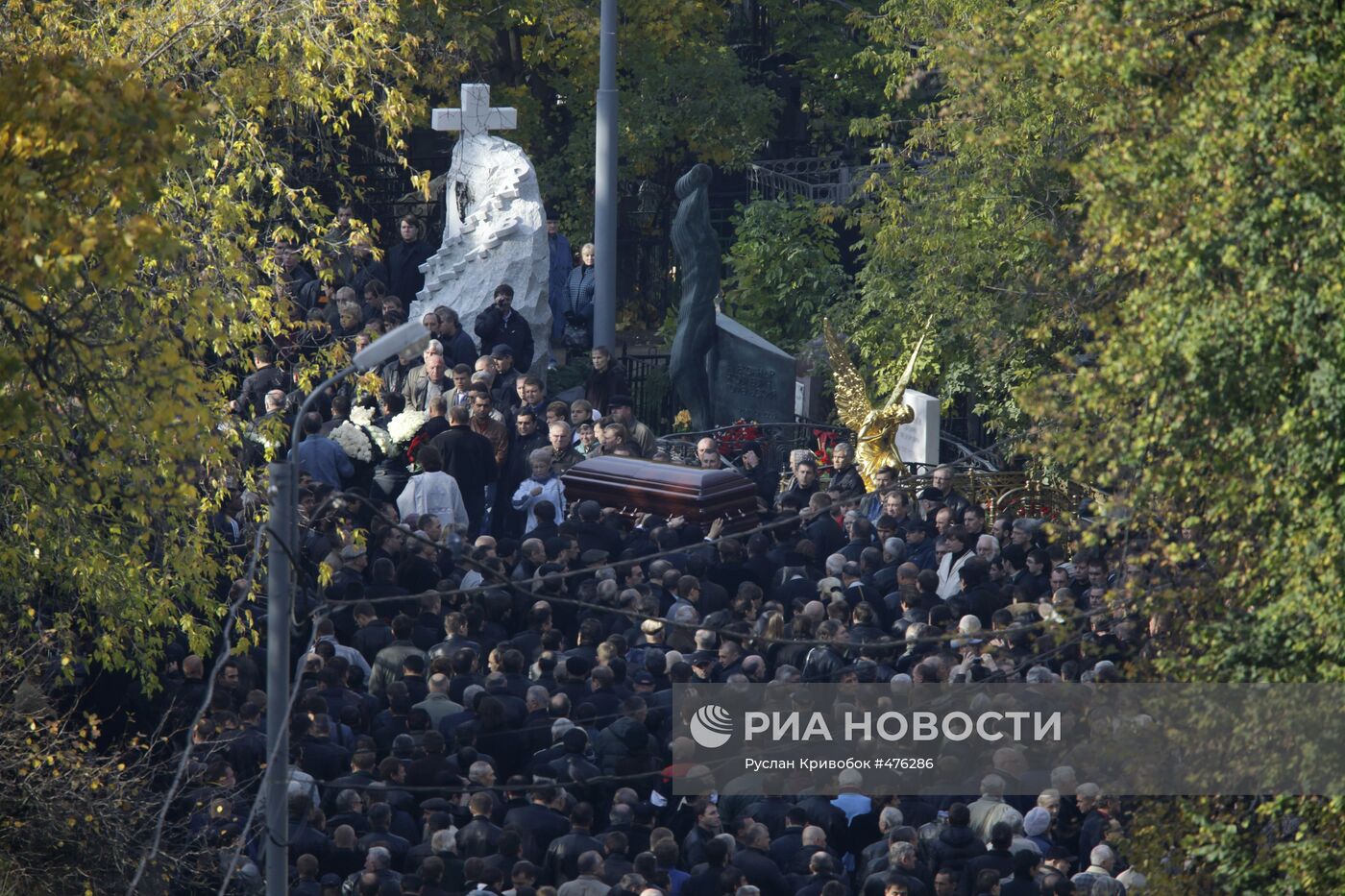 В Москве проходят похороны Вячеслава Иванькова (Япончика)