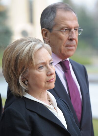 Хиллари Клинтон и Сергей Лавров