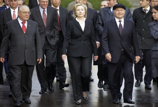 В.Садовничий, Ю.Лужков, Х.Клинтон