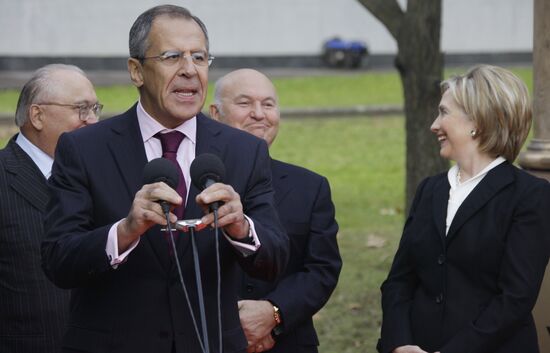 В.Садовничий, Ю.Лужков, Х.Клинтон и С.Лавров