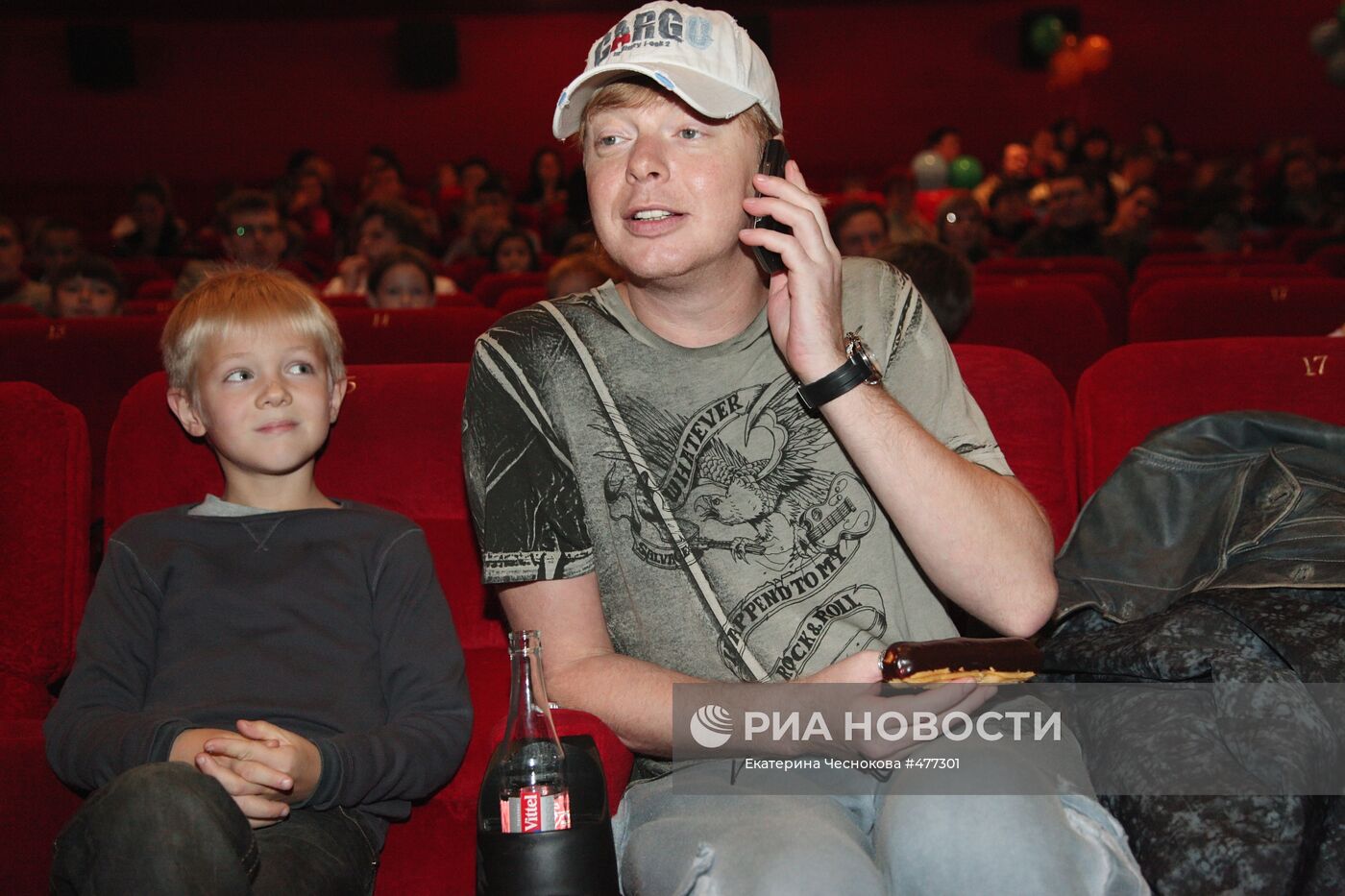 Андрей Григорьев-Апполонов с сыном