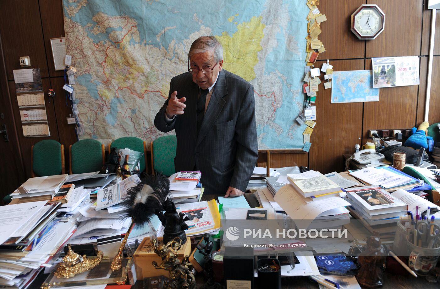 Президент журфака МГУ имени М.В. Ломоносова Ясен Засурский