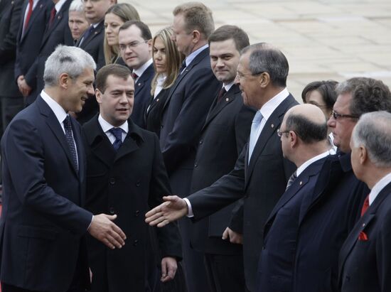 Президент РФ Дмитрий Медведев прибыл в Белград
