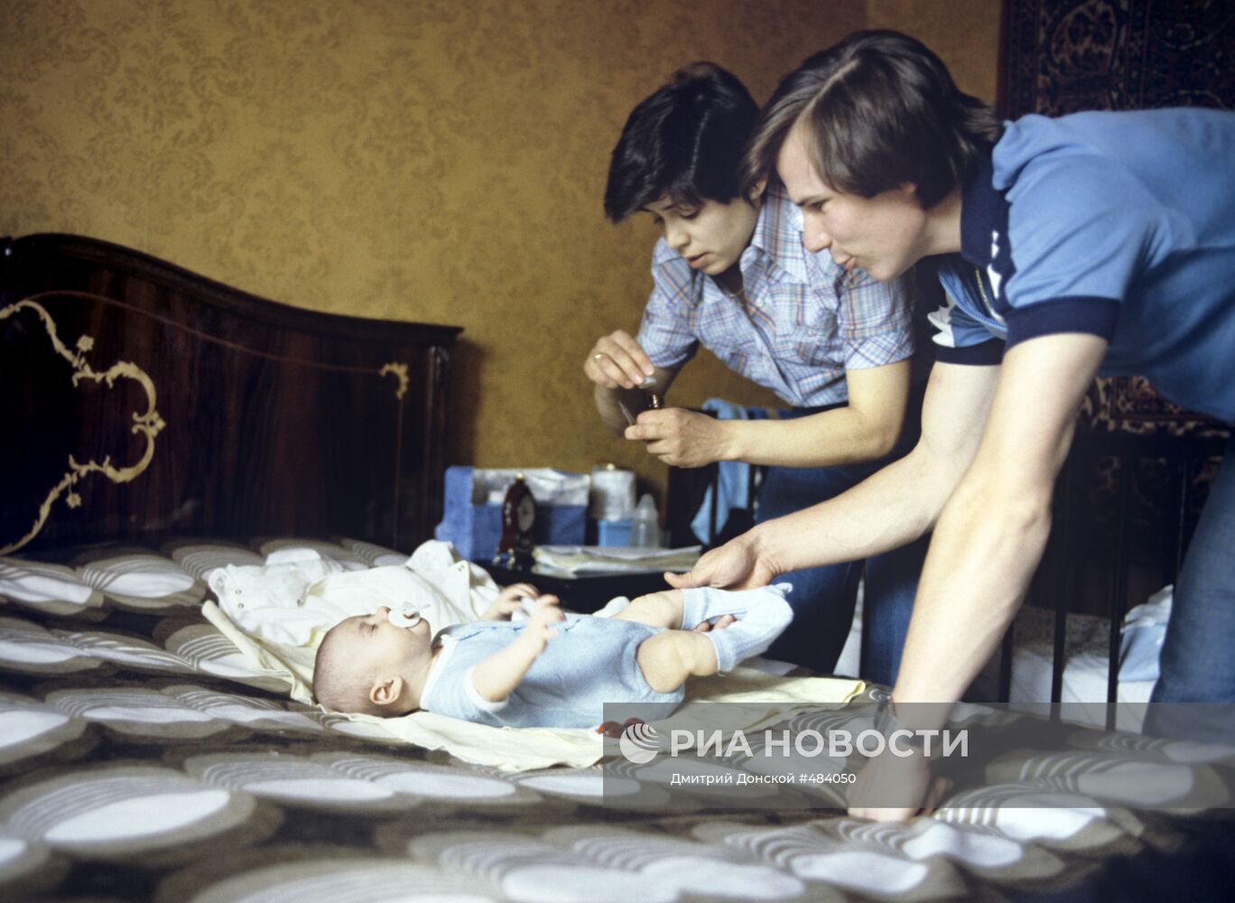 Ирина Роднина и Александр Зайцев с сыном