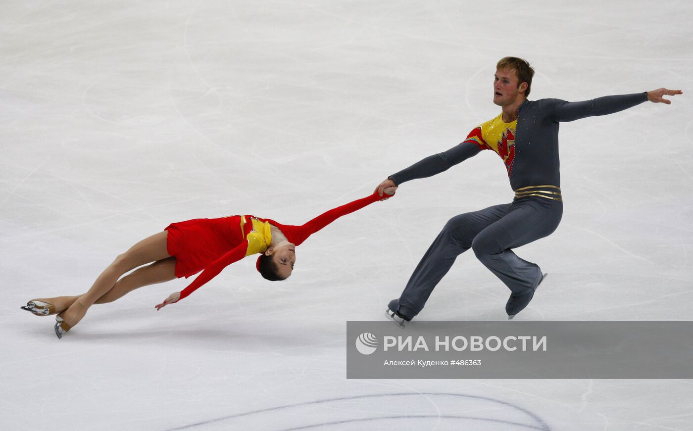 Вера Базарова и Юрий Ларионов (Россия). Произвольная программа