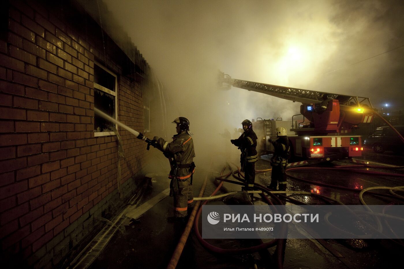 Пожар на территории бывшего Черкизовского рынка