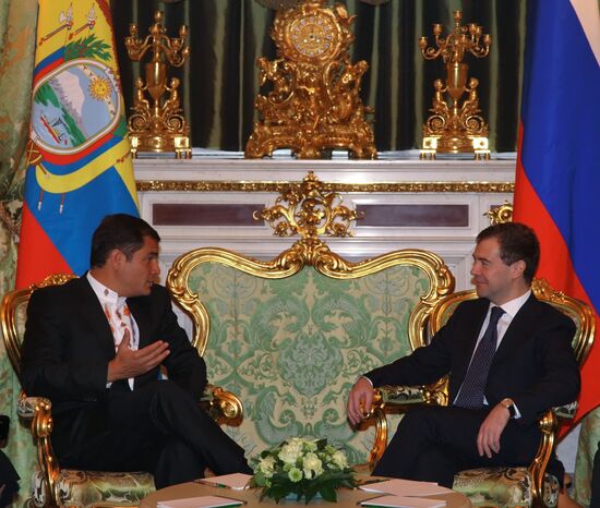 Дмитрий Медведев встретился с президентом Эквадора