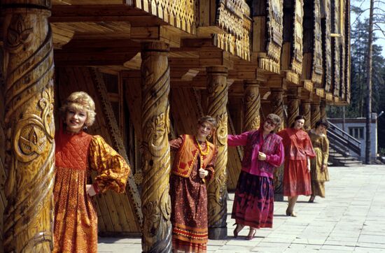 Манекенщицы