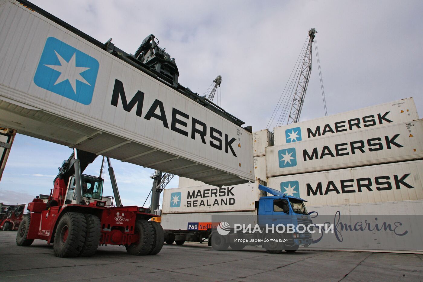 На площадке таможенного терминала Балтийского порта