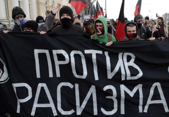 "Марш против ненависти" прошел в Санкт-Петербурге
