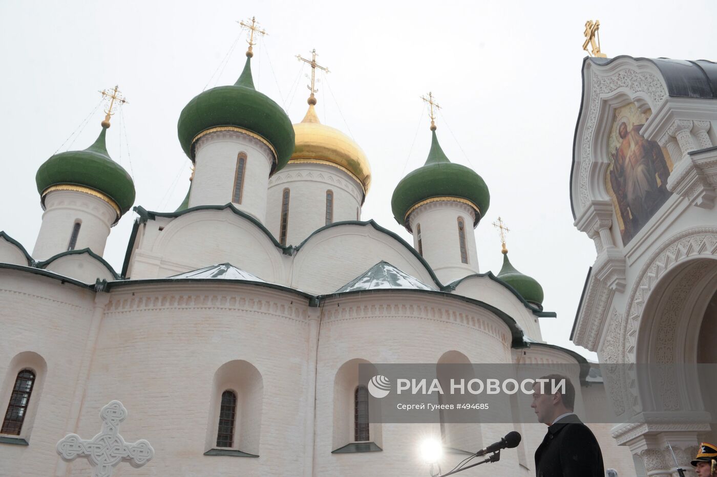 Президент РФ на церемонии открытия часовни-памятника Пожарскому