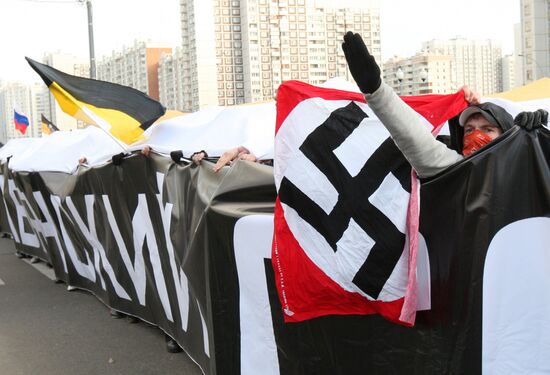 Акция националистов "Русский марш" в Москве