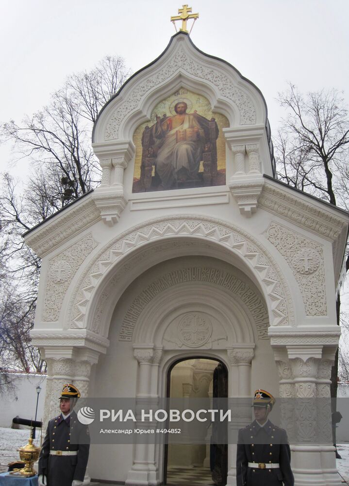 Часовня-памятник князю Дмитрию Пожарскому в Суздале