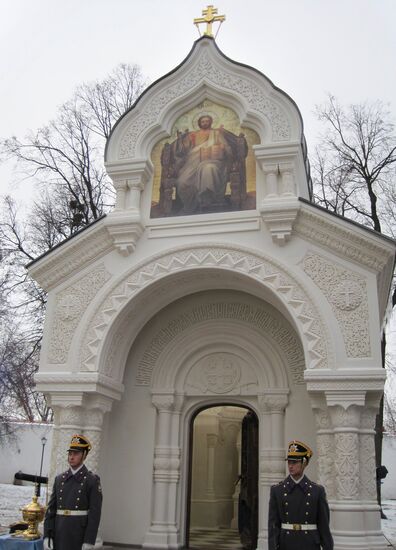 Часовня-памятник князю Дмитрию Пожарскому в Суздале