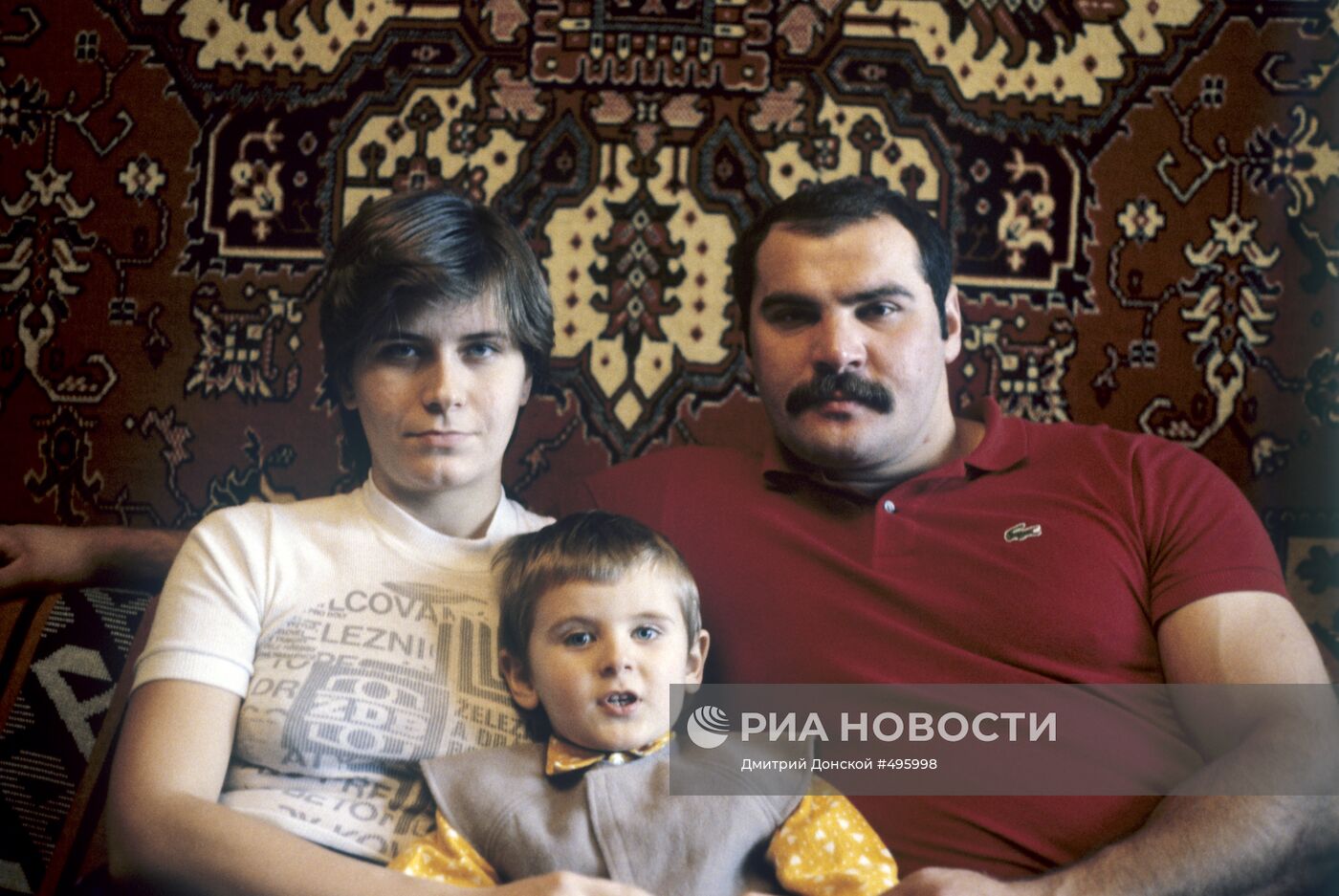 Анатолий Писаренко с семьей
