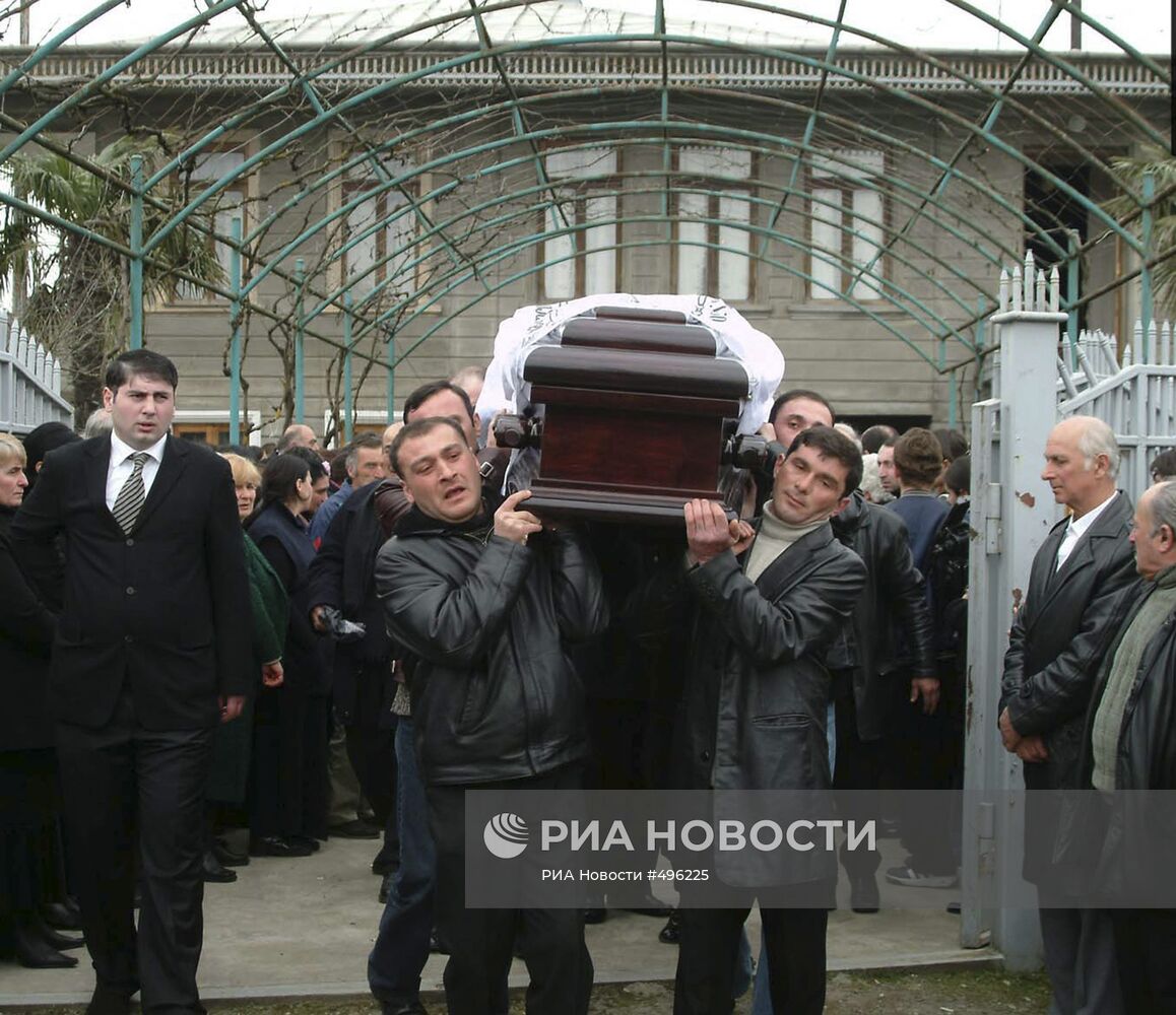 Похороны Левана Каладзе - брата грузинского футболиста К.Каладзе