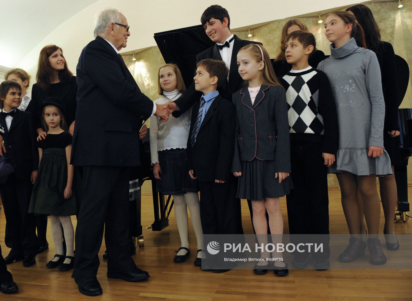 Визит Пьера Кардена в Москву