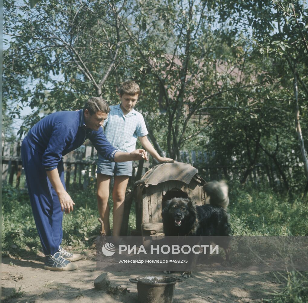 Советский космонавт Владислав Волков