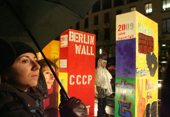 Празднование 20-летия падения Берлинской стены в Германии
