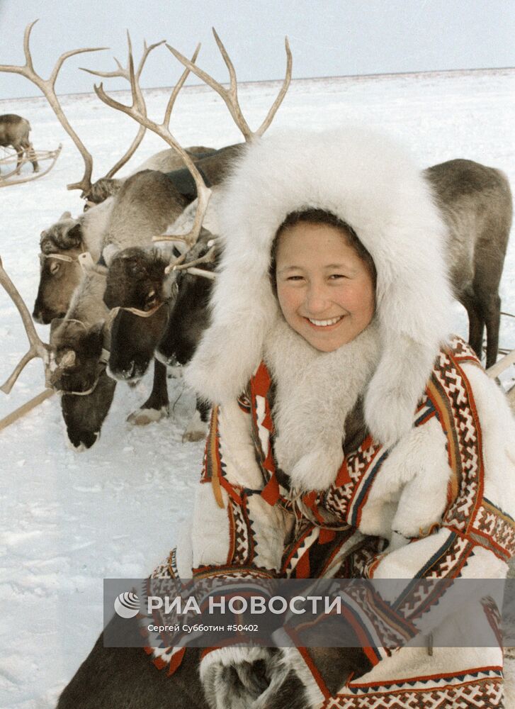 Ученица средней школы поселка Яр-Сале