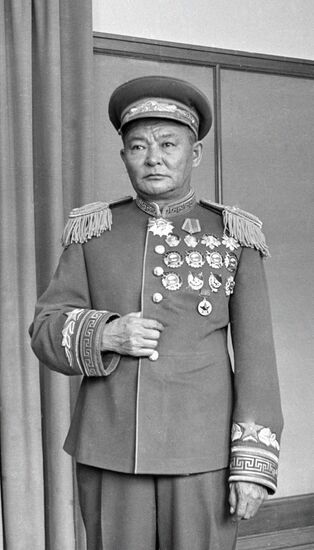 ЧОЙБАЛСАН ПОЛИТИКА