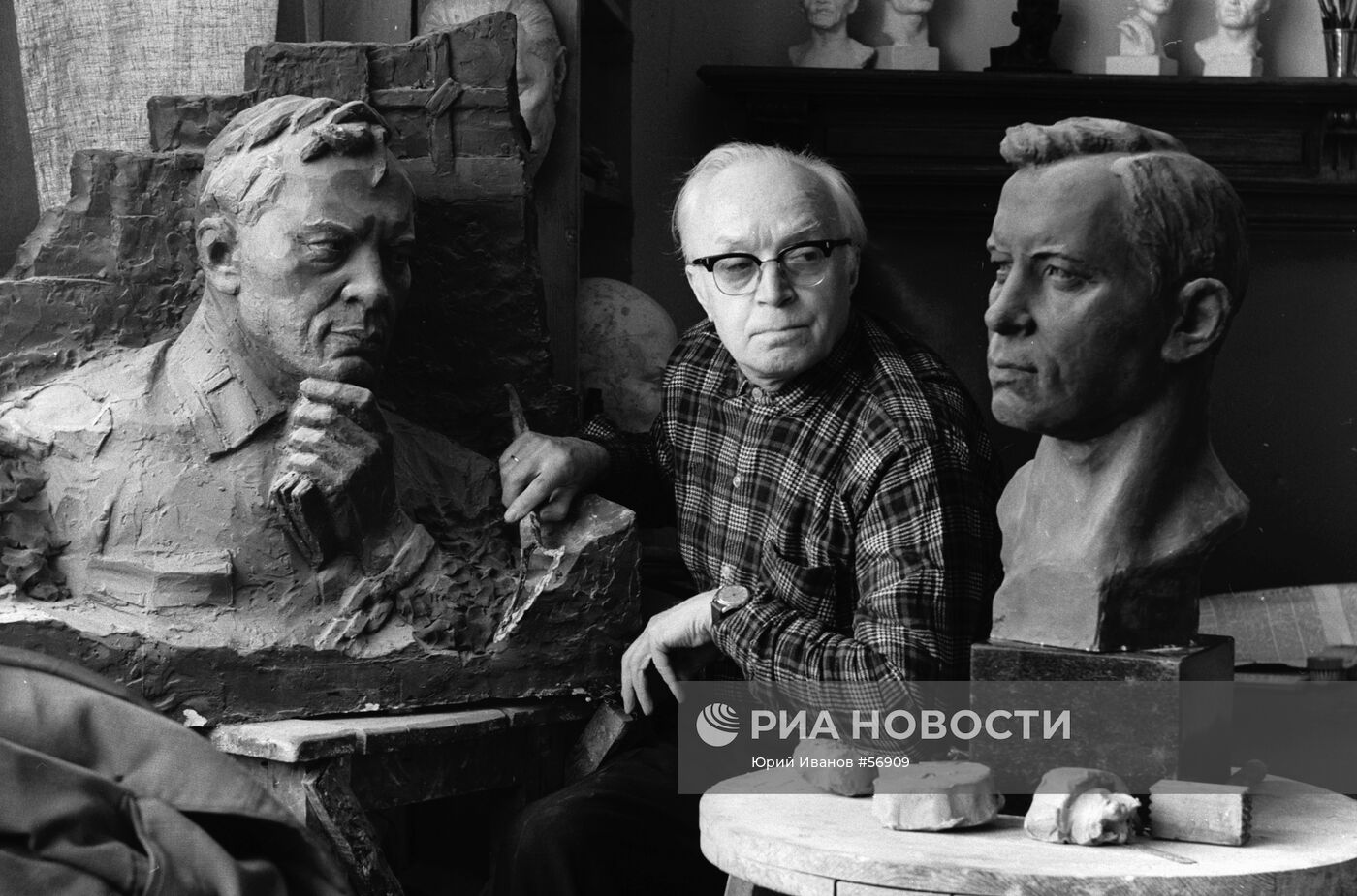 АХУН СКУЛЬПТУРЫ МУСА ДЖАЛИЛЬ