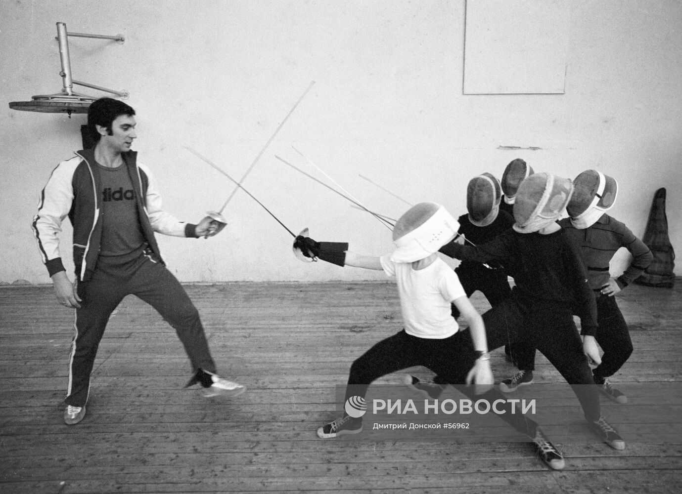 КРОВОПУСКОВ