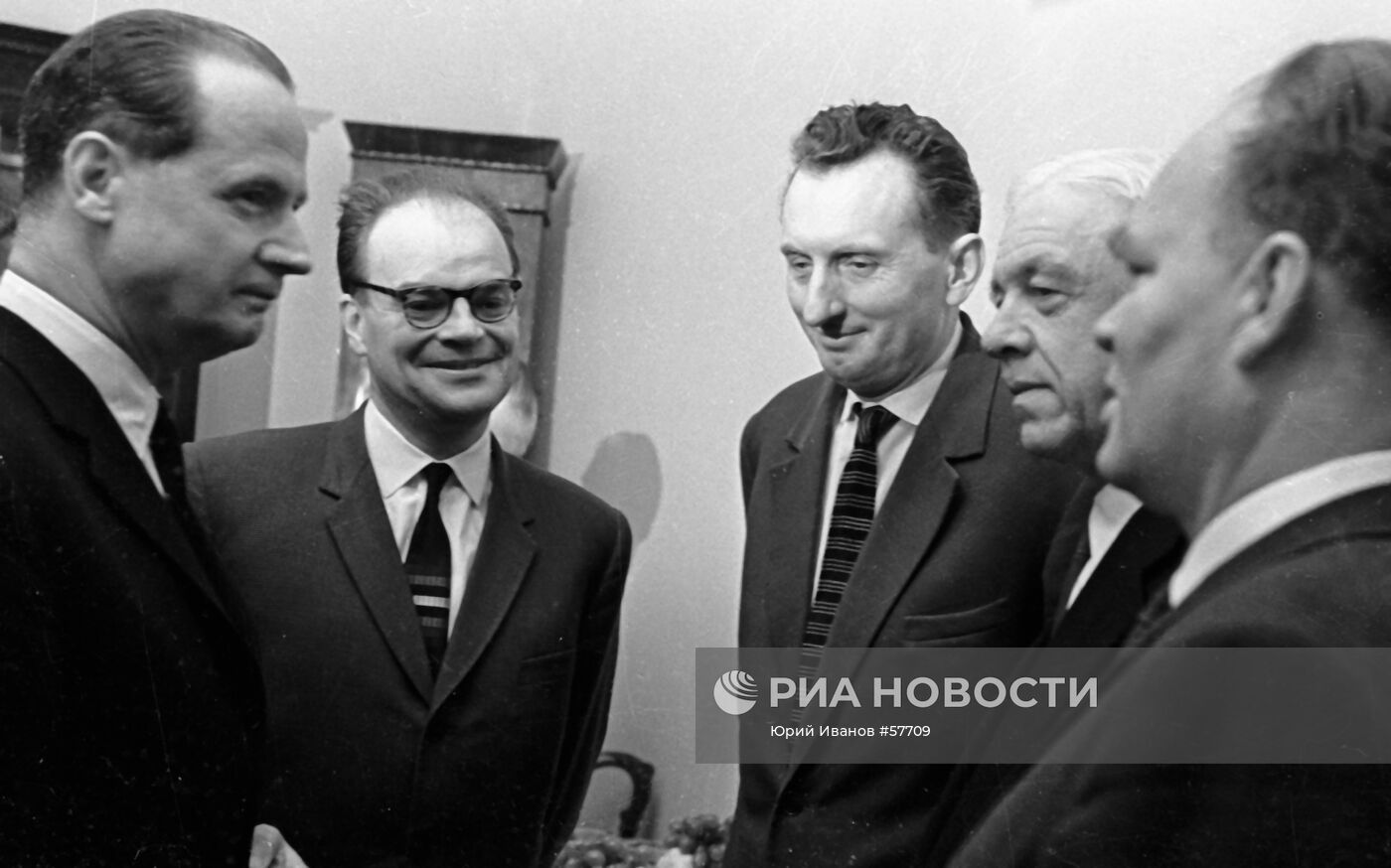 ЯРИНГ БАСОВ ПРОХОРОВ