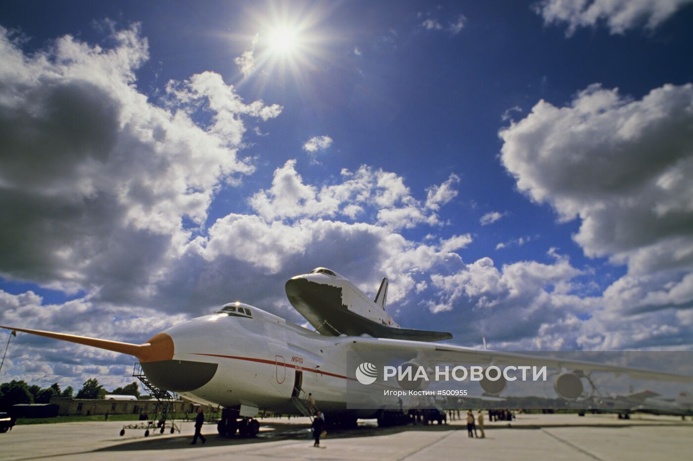 Самолет Ан-225 