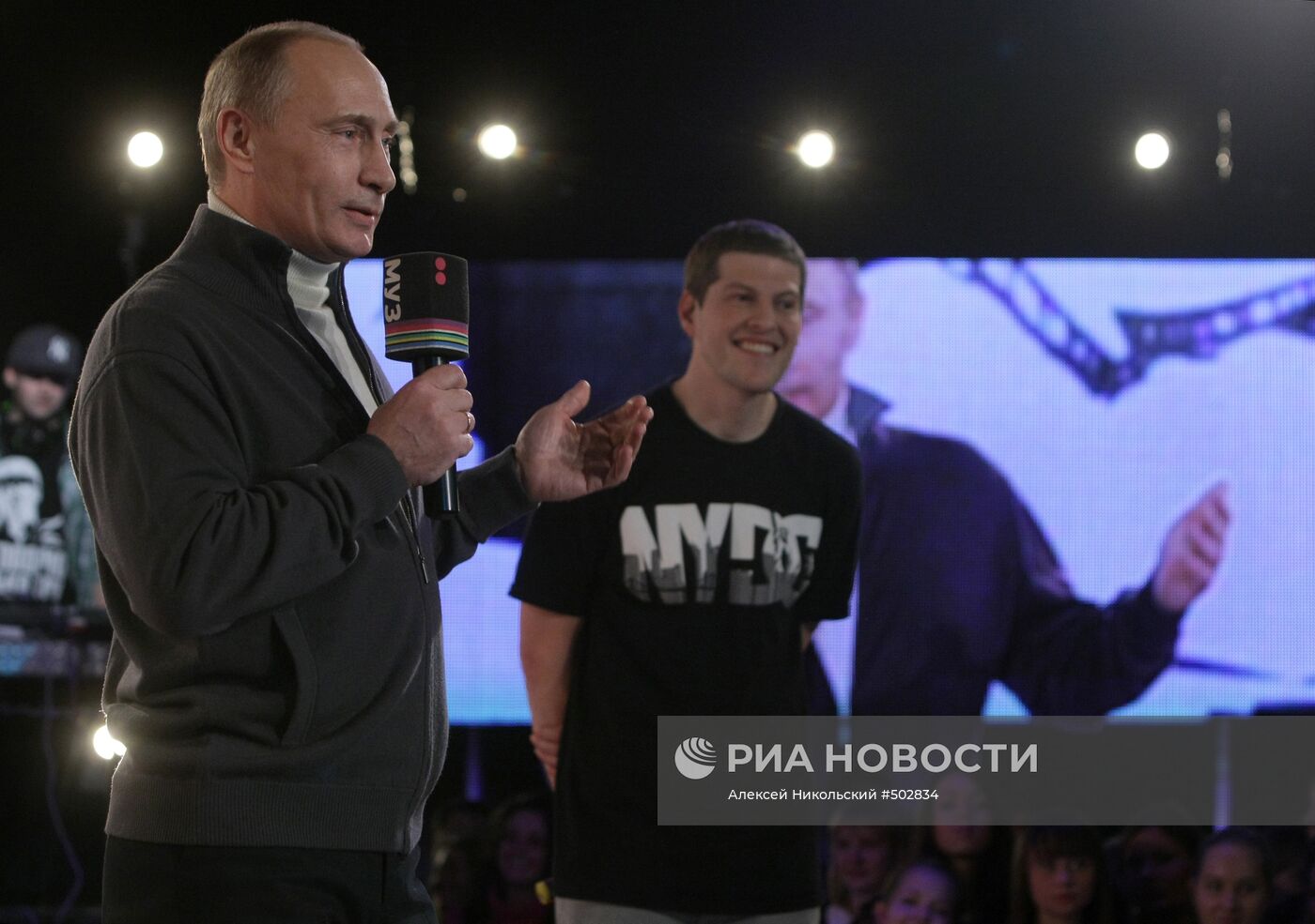 В. Путин на съемках спецпроекта "Муз-ТВ"