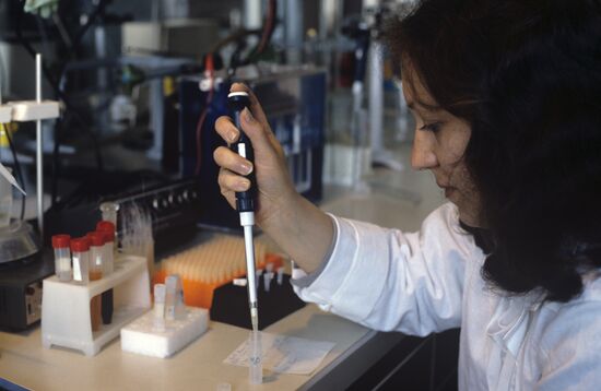 В лаборатории