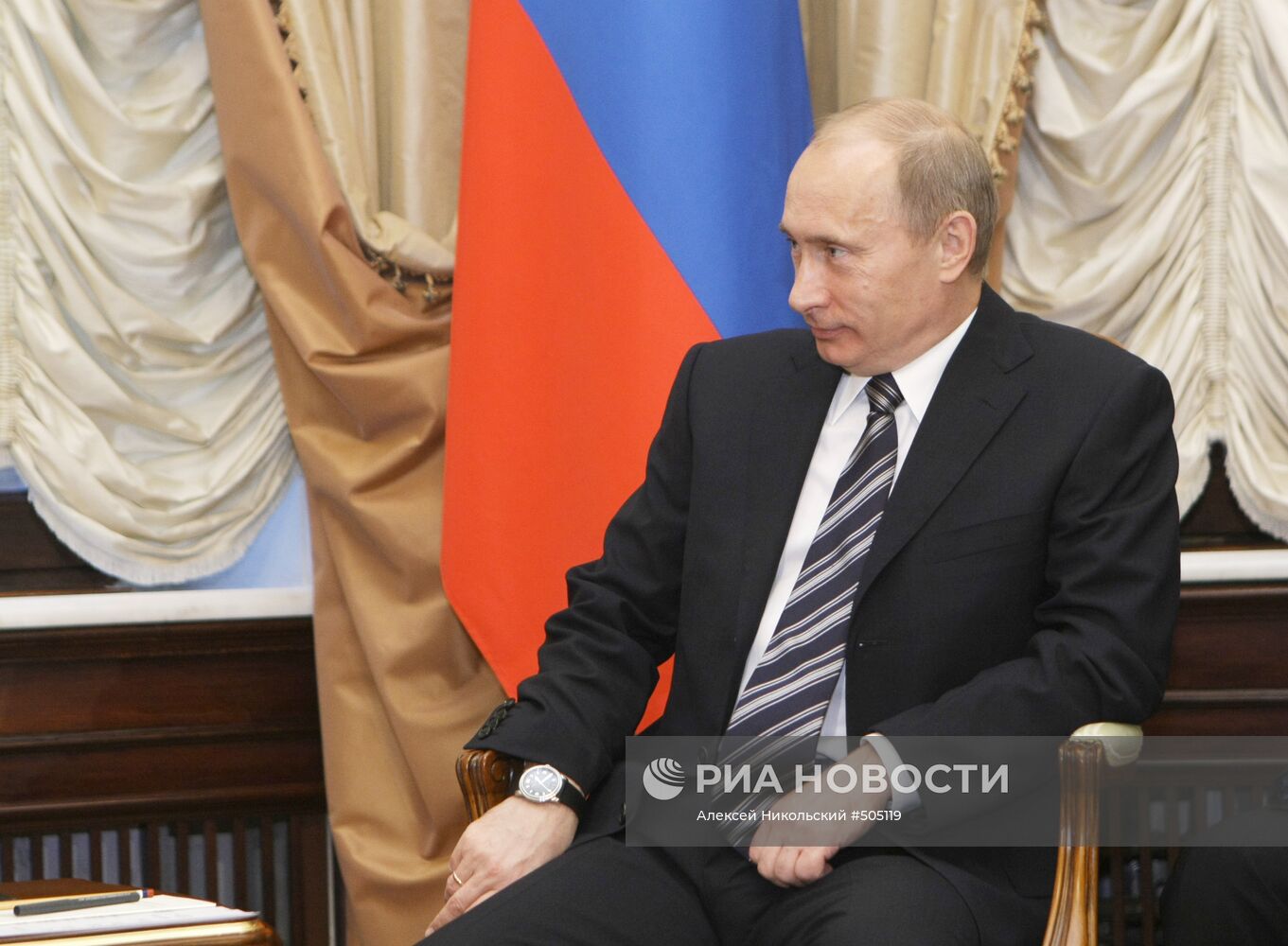 Встреча премьер-министра РФ В.Путина с Р.Фицо в Доме приемов