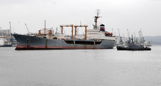 Возвращение отряда кораблей ТОФ из Аденского залива