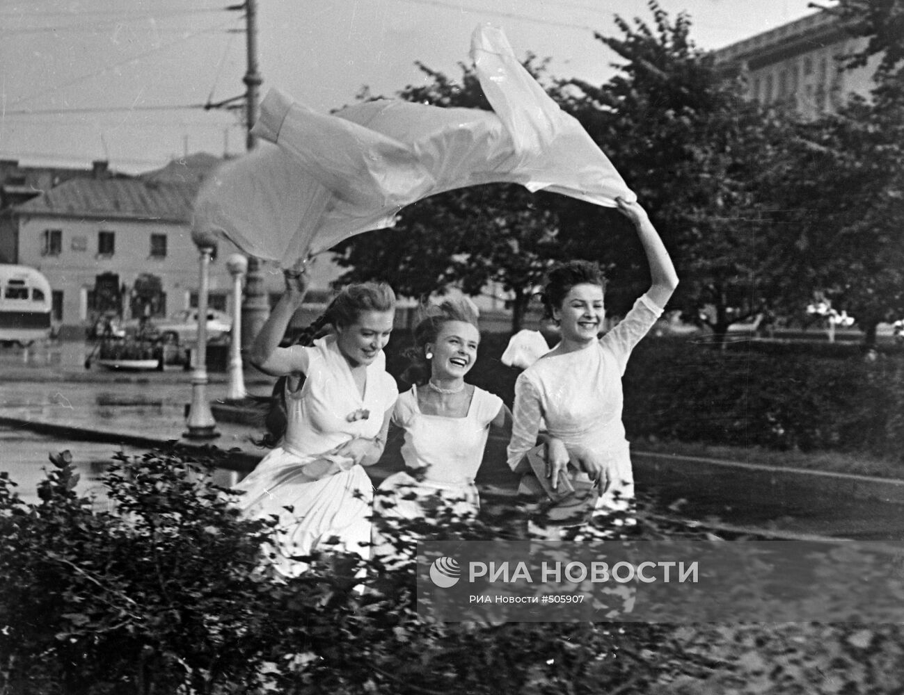 Лидия Федосеева, Людмила Крылова, Маргарита Кошелева