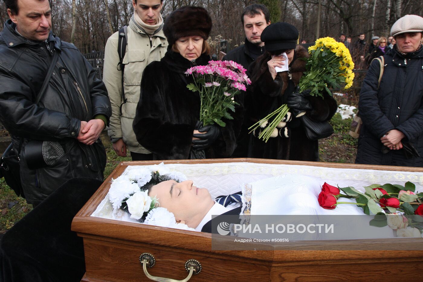 Похороны юриста Сергея Магнитского на Преображенском кладбище