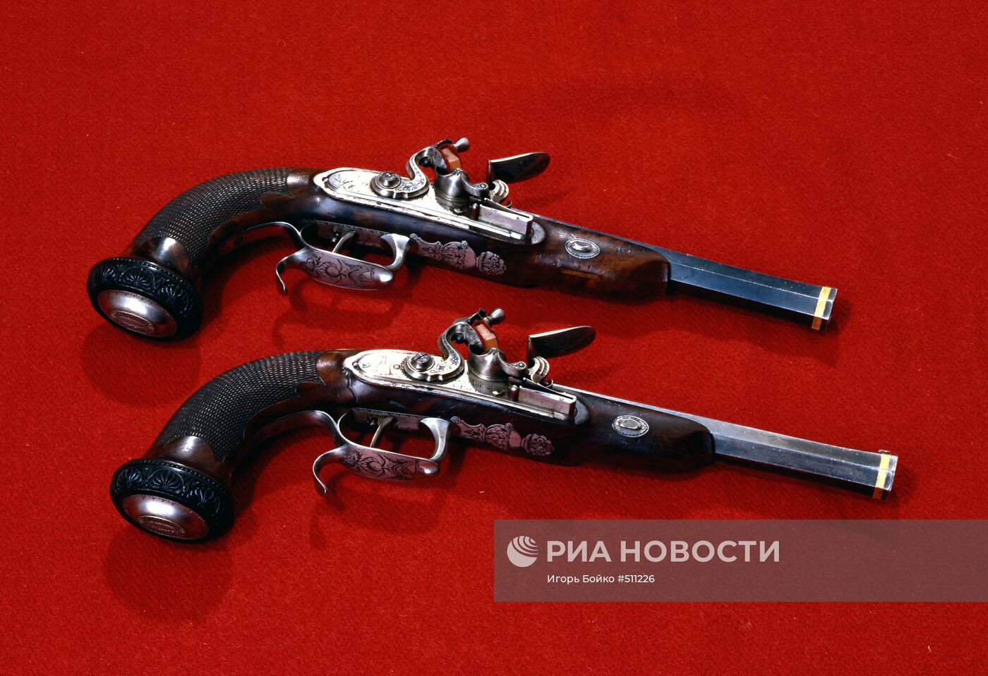 Пистолеты с ударно-кремневыми замками