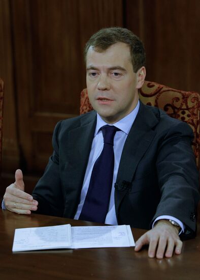 Интервью президента РФ Д. Медведева белорусским СМИ